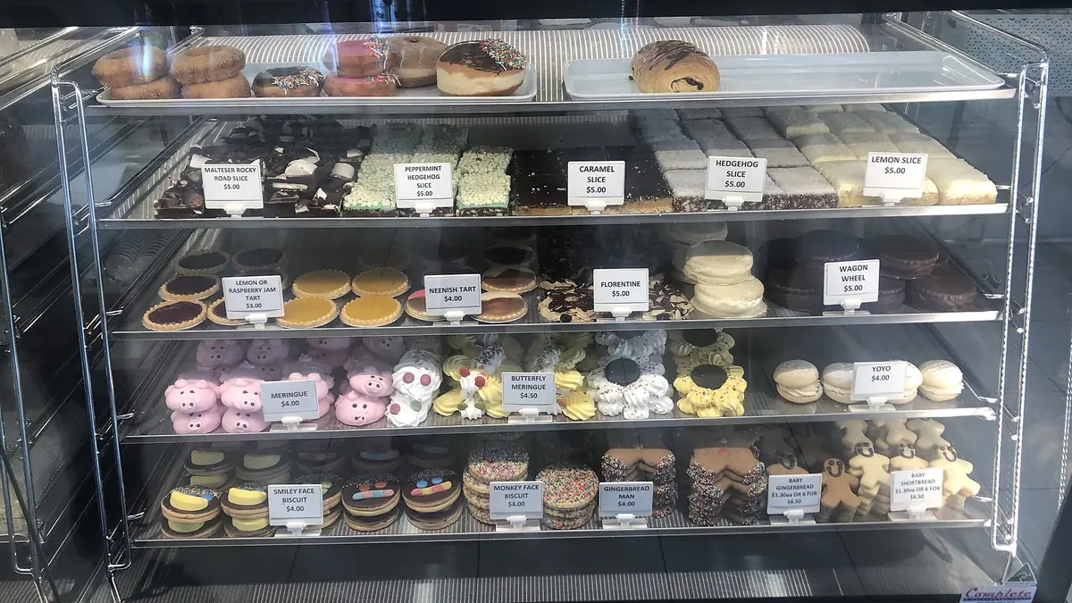 High Street Bakery – bakery in Corby town centre
